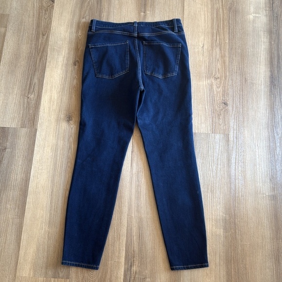 Soft Surroundings Ultimate Denim Straight Leg Stretch Jeans Dark Wash Size 10 - Picture 9 of 10